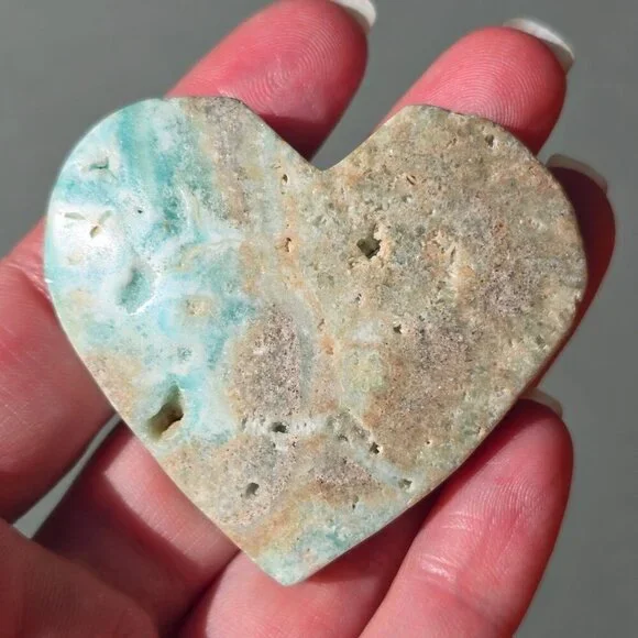 Hemimorphite ✦ Heart-Shaped Crystal ✦ 59g Blue-Green w/ Emotional Balance - Picture 9 of 15
